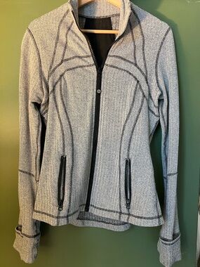 Lululemon Women’s Grey Zip-Front Jacket - Athletic Fit